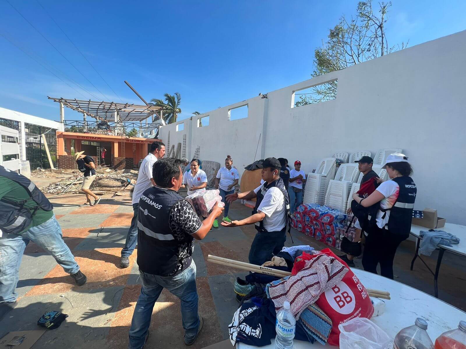 Obra de servicio Rotary Bosque Real 9